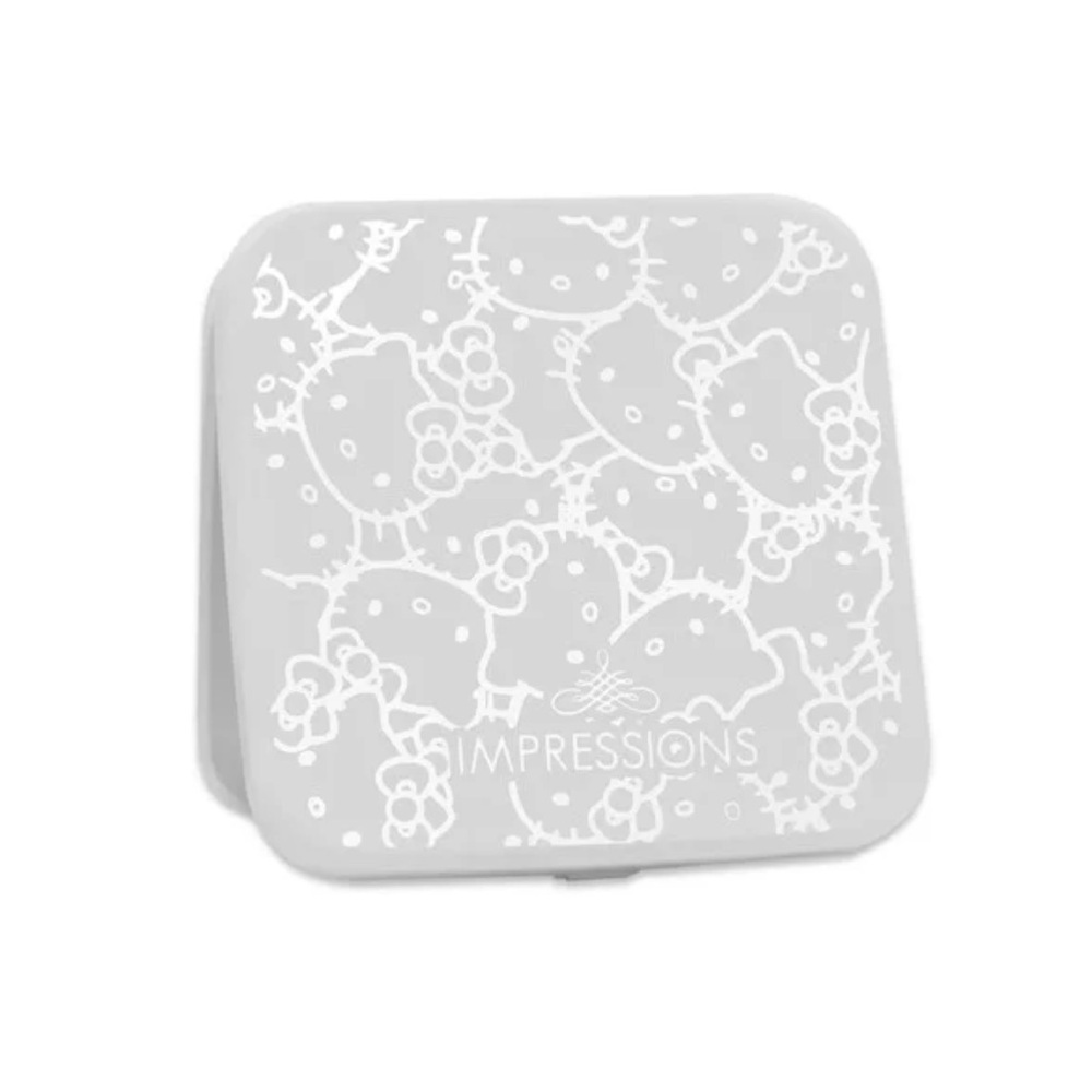 Hello Kitty Compact Mirror with Magnification - Picture 2 of 3
